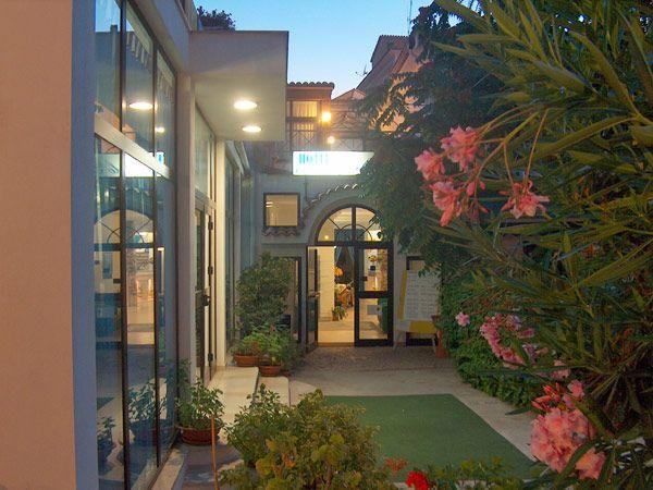 Hotel Piccolo Paradiso Di Rodi Garganico Extérieur photo