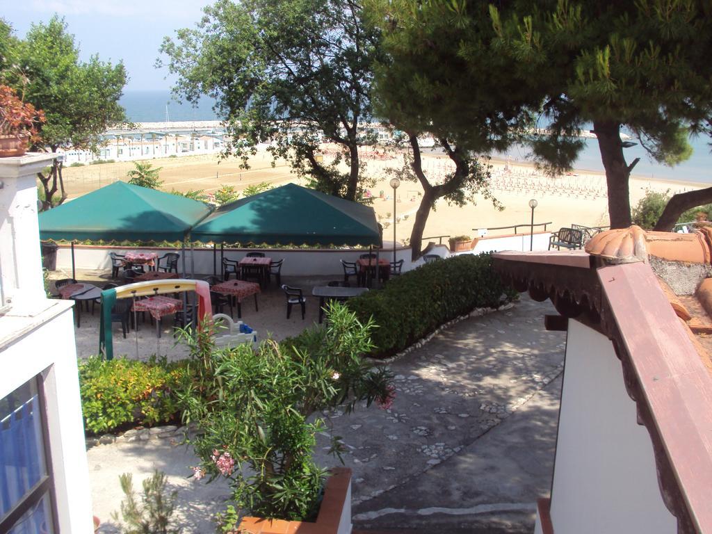 Hotel Piccolo Paradiso Di Rodi Garganico Extérieur photo