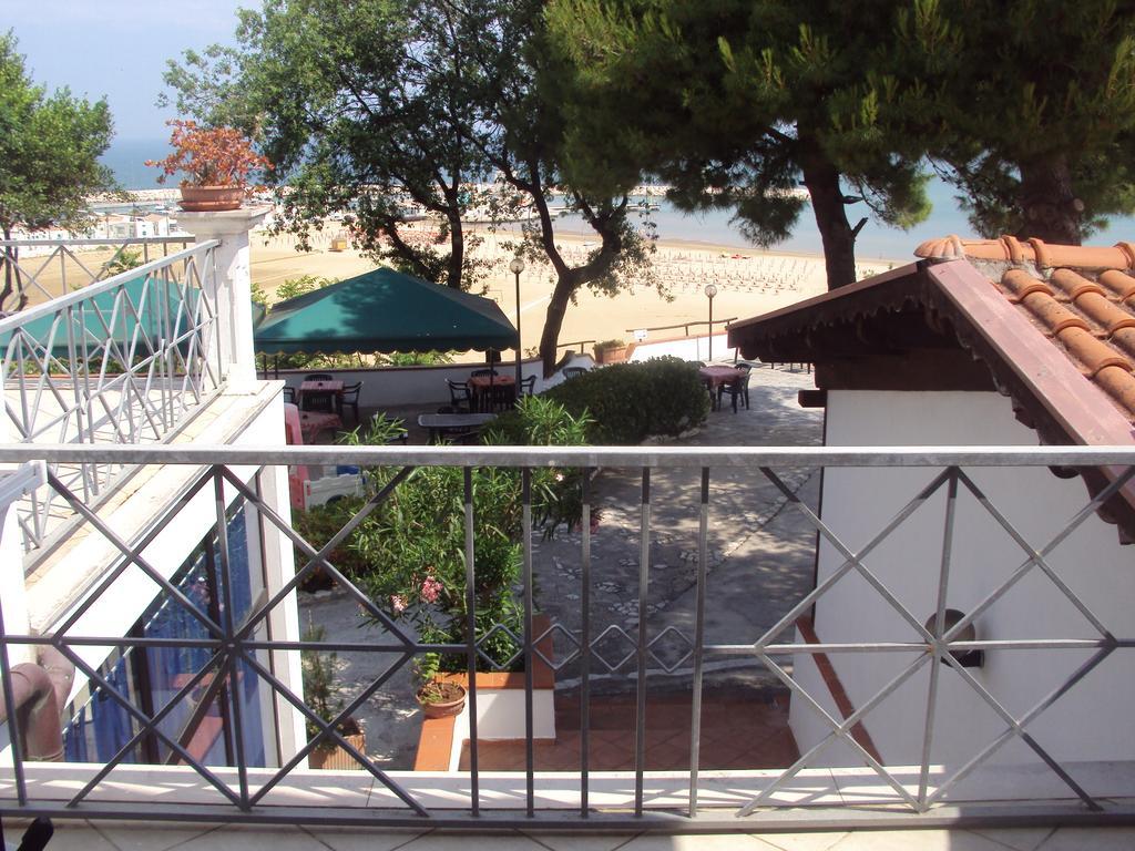 Hotel Piccolo Paradiso Di Rodi Garganico Extérieur photo