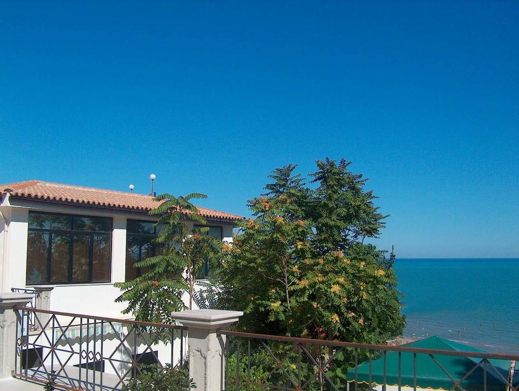 Hotel Piccolo Paradiso Di Rodi Garganico Extérieur photo